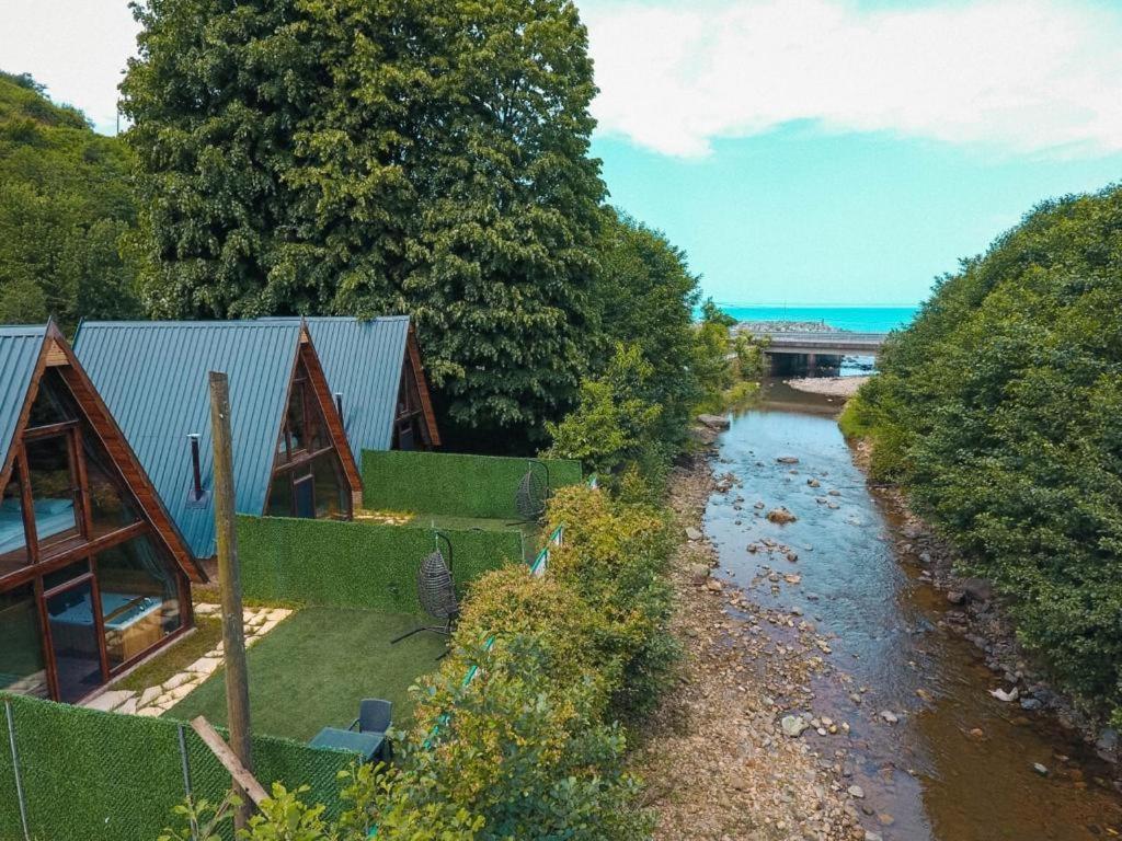 Oce Bungalow Ардешен Екстер'єр фото